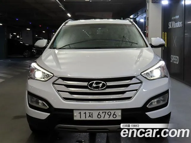 Hyundai Санта Фе 2015 thumb 4