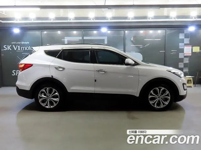 Hyundai Санта Фе 2015 thumb 11