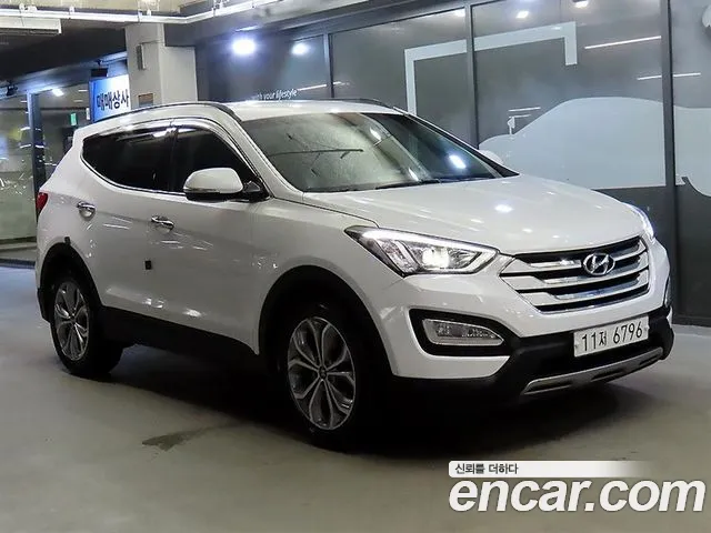 Hyundai Санта Фе 2015 thumb 10