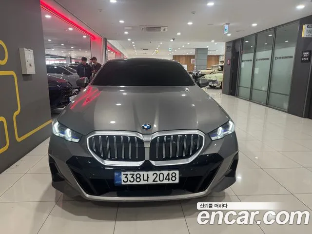 BMW 5 серии 2025 thumb 4
