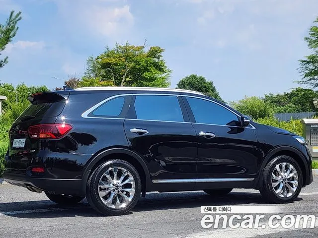 Kia Sorento 2018 thumb 4