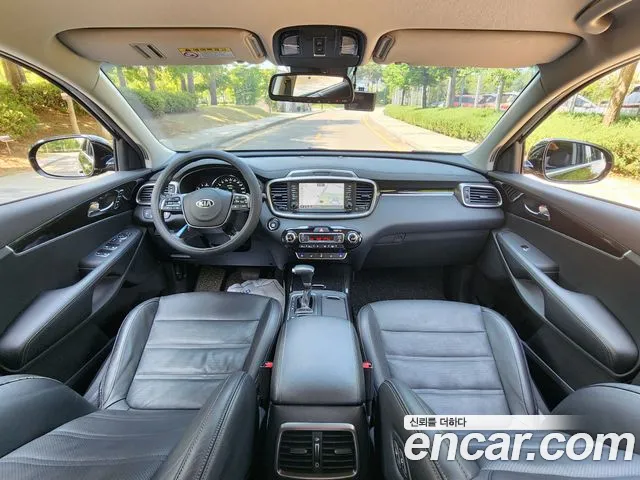 Kia Sorento 2018 thumb 2