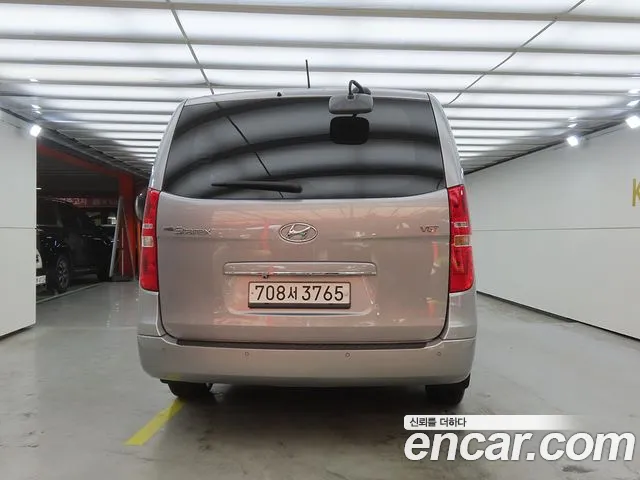 Hyundai Staria 2018 thumb 3