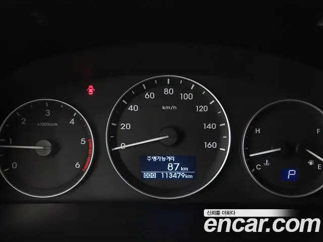 Hyundai Staria 2018 thumb 8