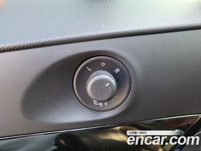 Chevrolet Orlando 2015 thumb 10