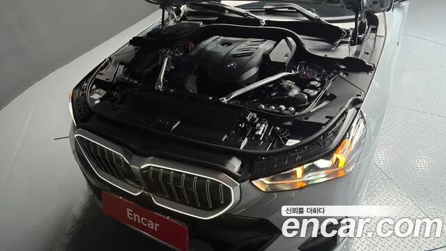 BMW 5 серии 2024 thumb 6