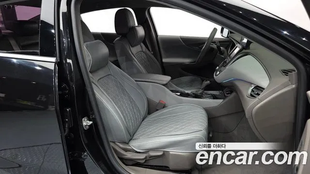 Chevrolet Malibu 2017 thumb 10