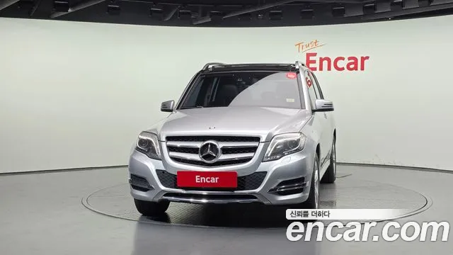 Mercedes-Benz GLC-Класс 2015 thumb 3