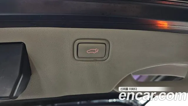 Kia Carnival 2018 thumb 8