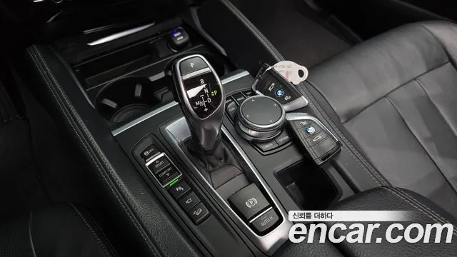 BMW X6 2018 thumb 3