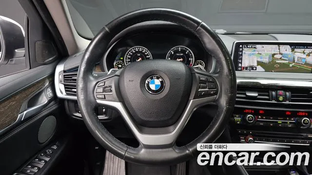 BMW X6 2018 thumb 8