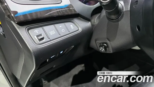 Hyundai Grandeur 2015 thumb 2