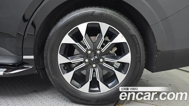 Kia Carnival 2021 thumb 12