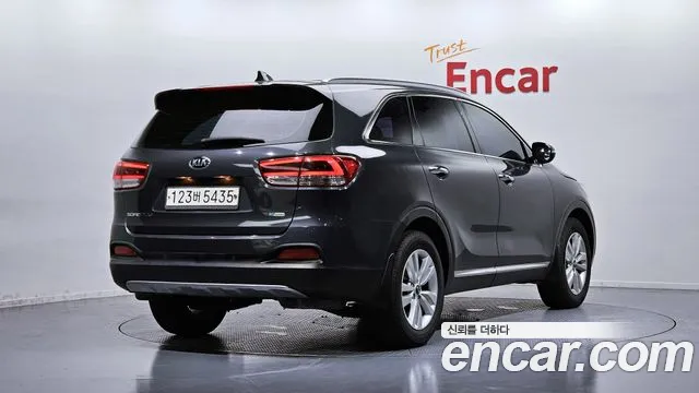 Kia Sorento 2017 thumb 2