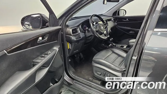 Kia Sorento 2017 thumb 11