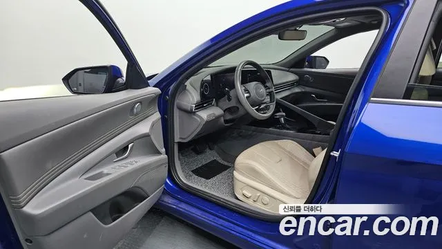Hyundai Elantra 2022 thumb 12