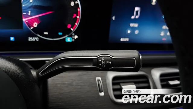Mercedes-Benz E-Класс 2025 thumb 3