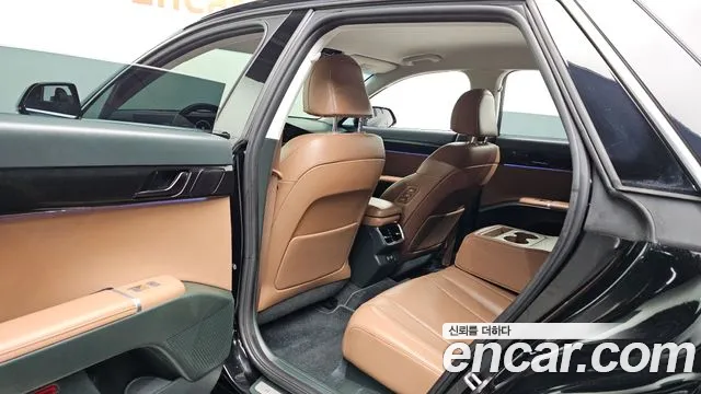 Hyundai Grandeur 2023 thumb 2