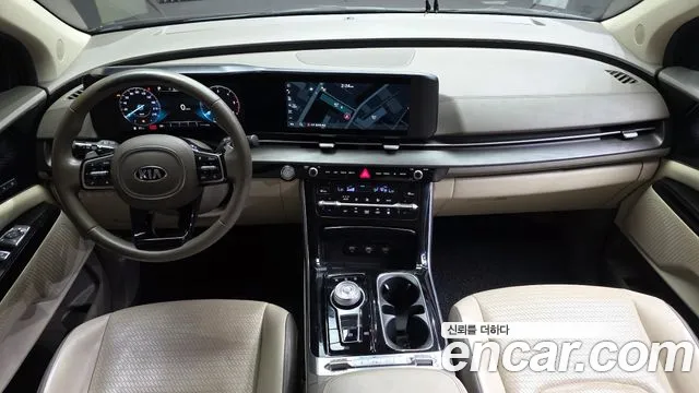 Kia Carnival 2020 thumb 5