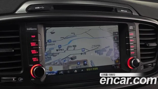 Kia Sorento 2016 thumb 10