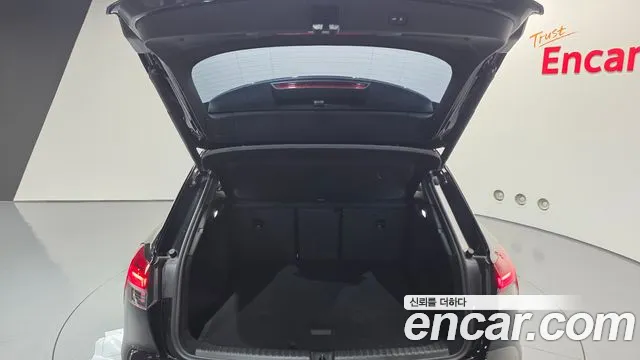 Audi Q4 e-tron 2022 thumb 10