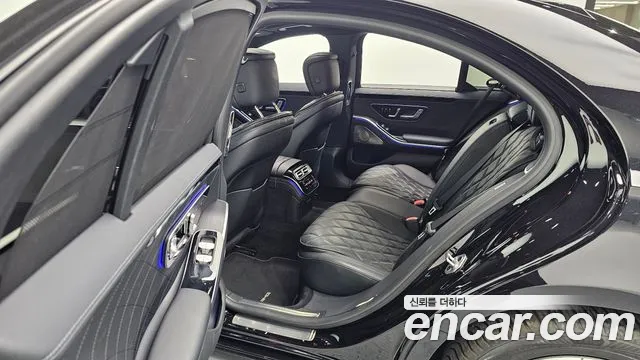 Mercedes-Benz S-Class 2023 thumb 4