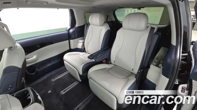 Kia Carnival 2024 thumb 12
