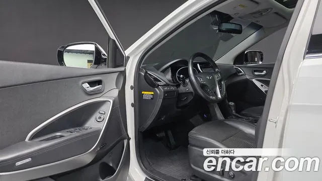Hyundai Санта Фе 2012 thumb 8