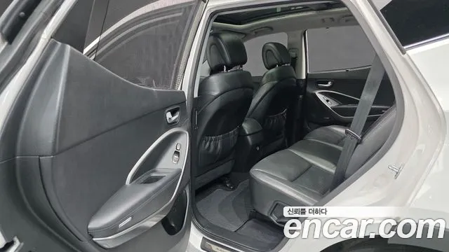 Hyundai Санта Фе 2012 thumb 5