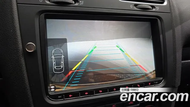 Volkswagen Golf 2012 thumb 8