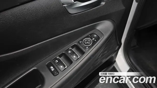 Hyundai Santa Fe 2022 thumb 10