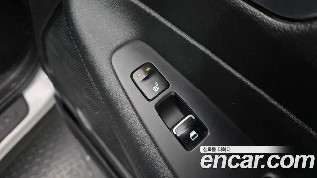 Hyundai Santa Fe 2022 thumb 9