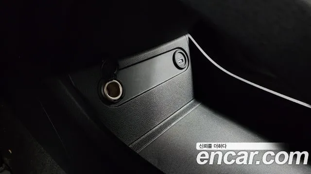 Hyundai Santa Fe 2020 thumb 8
