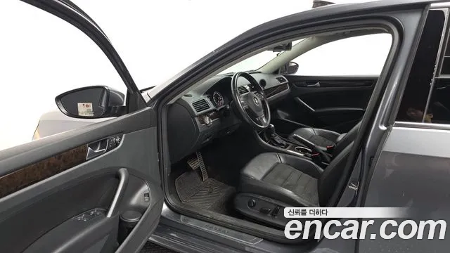 Volkswagen Passat 2015 thumb 6