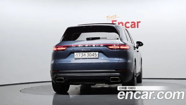 Porsche Cayenne 2020 thumb 8