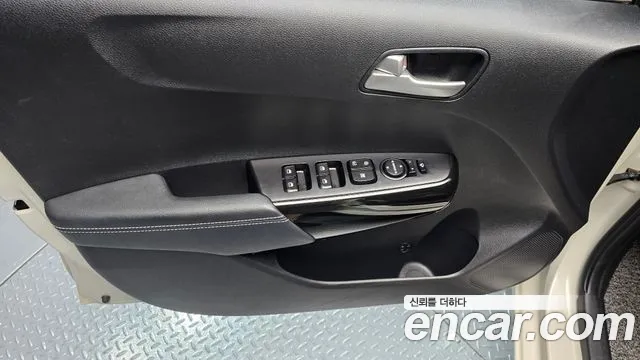 Kia Morning 2018 thumb 9