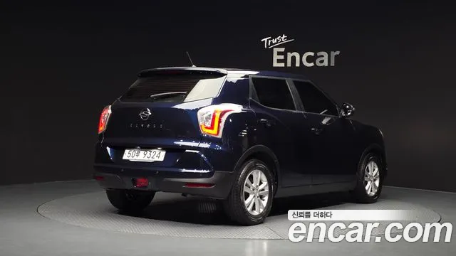 KGM Tivoli 2015 thumb 2