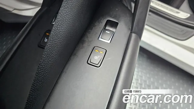 Hyundai Grandeur 2015 thumb 8