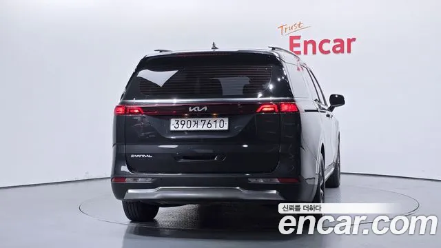 Kia Carnival 2022 thumb 10