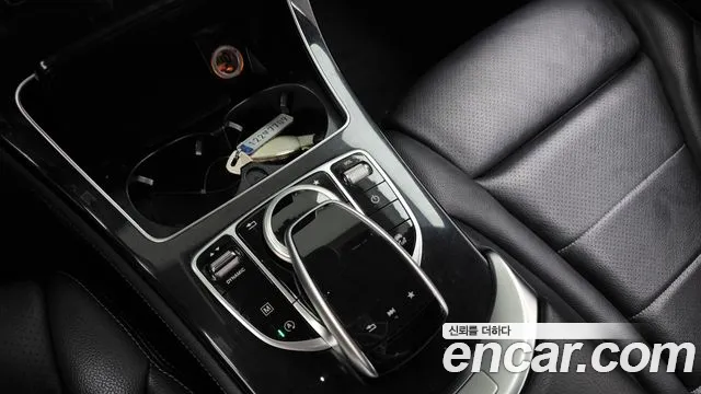 Mercedes-Benz GLC 2018 thumb 4