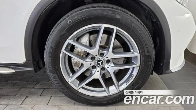 Mercedes-Benz GLC 2018 thumb 5