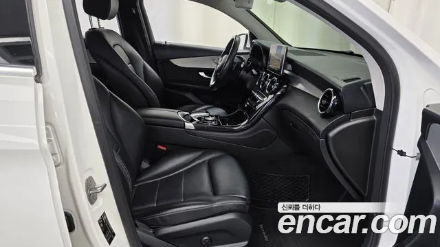 Mercedes-Benz GLC 2018 thumb 7