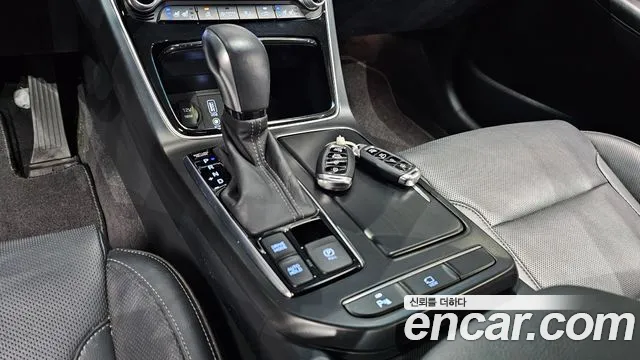 Hyundai Grandeur 2018 thumb 3
