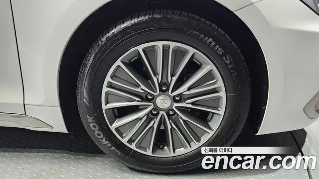 Hyundai Grandeur 2018 thumb 7