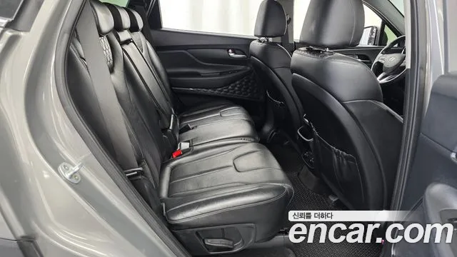 Hyundai Santa Fe 2018 thumb 11