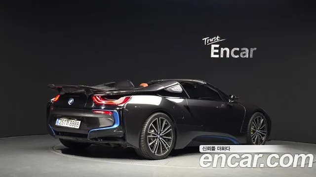 BMW i8 2019 thumb 5