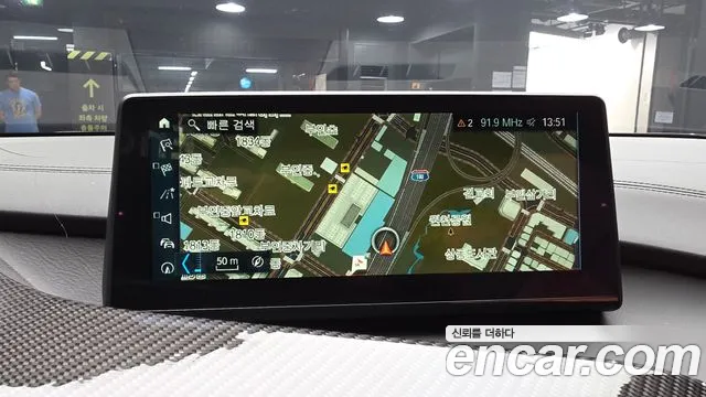 BMW i8 2019 thumb 10
