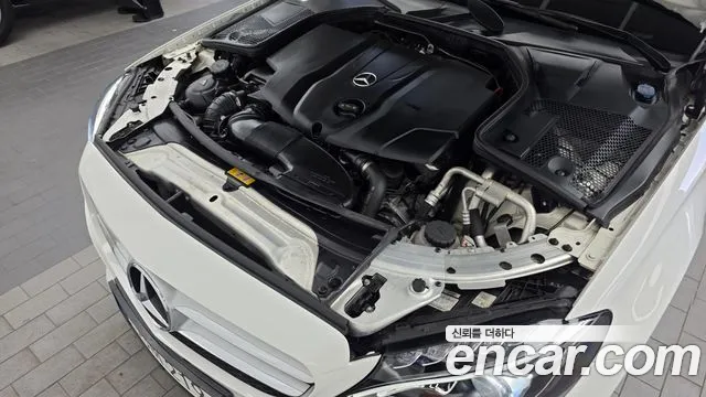 Mercedes-Benz C-Class 2015 thumb 7