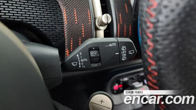 Mini Cooper 2024 thumb 11