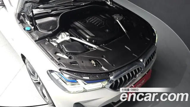 BMW 6 серии Gran Turismo 2023 thumb 11